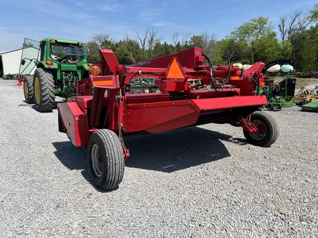 Image of Massey Ferguson 1372 equipment image 1