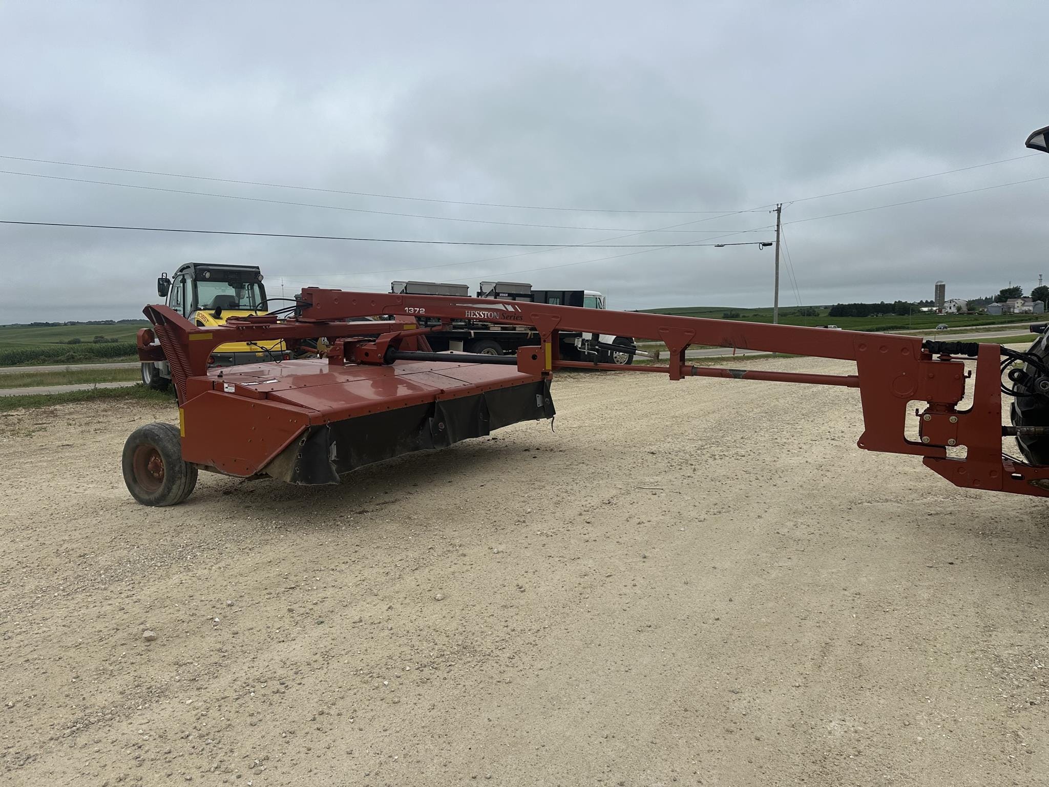 Massey Ferguson 1372 Equipment Image0