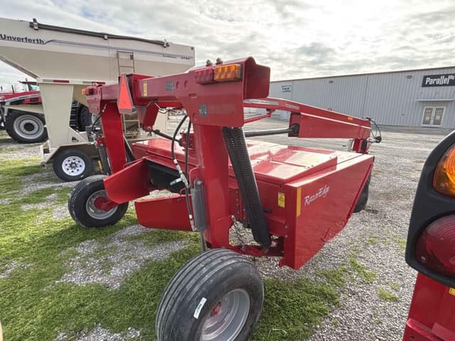 Image of Massey Ferguson 1376 equipment image 1