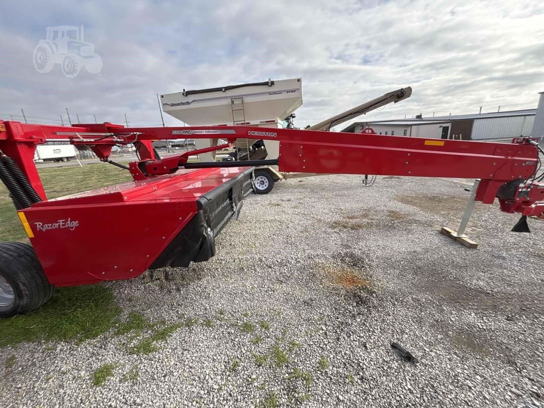 Image of Massey Ferguson 1376 Primary image