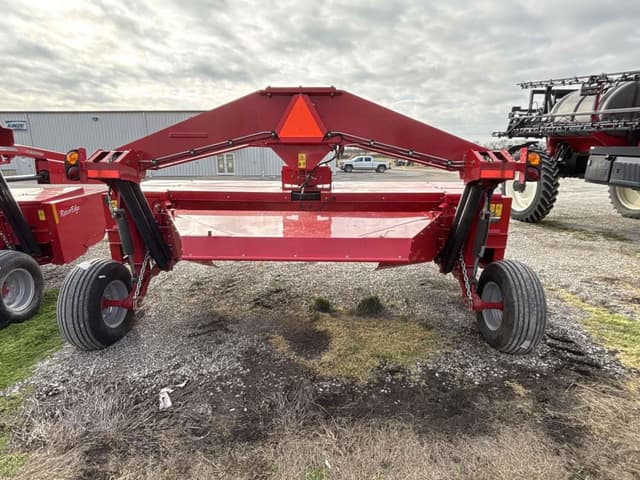 Image of Massey Ferguson 1393 equipment image 2