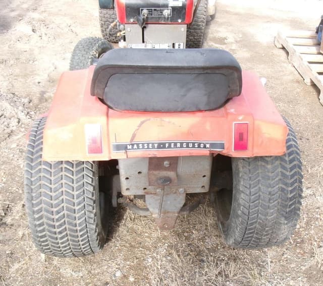 Image of Massey Ferguson 14 equipment image 4