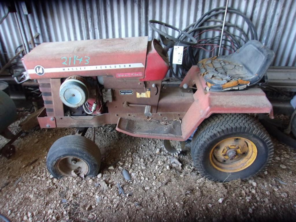 Image of Massey Ferguson 14 Image 0