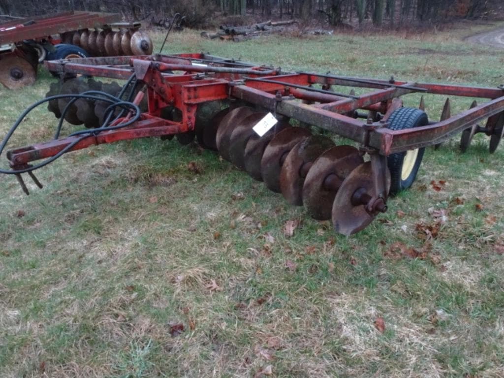 Image of Massey Ferguson 52 Primary image