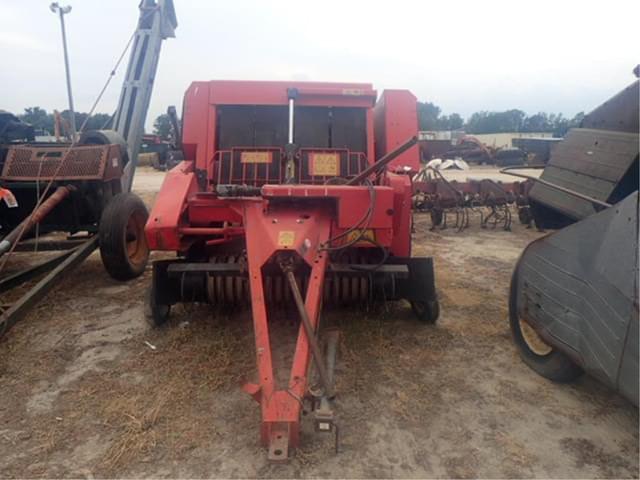 Image of Massey Ferguson 143 equipment image 1