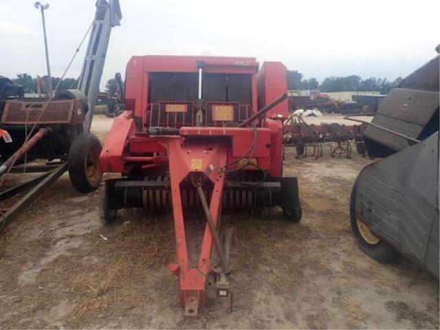 Image of Massey Ferguson 143 equipment image 1