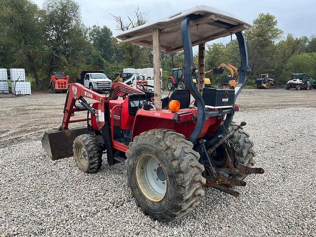 Image of Massey Ferguson 1433 equipment image 2