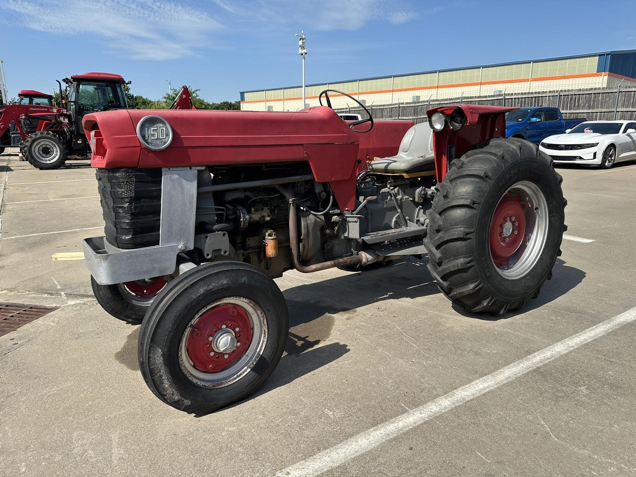 Massey Ferguson 150 Equipment Image0