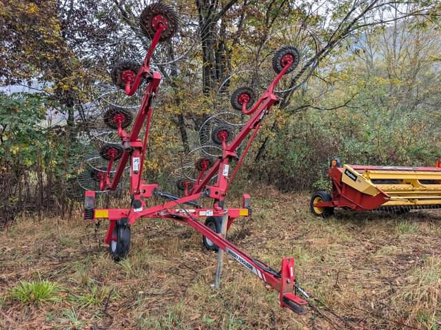 Image of Massey Ferguson 1510 equipment image 1