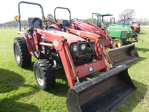 Main image Massey Ferguson 1528