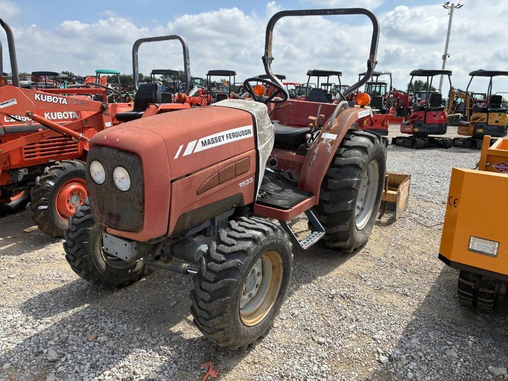 Image of Massey Ferguson 1533 Primary image