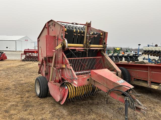 Image of Massey Ferguson 1560 equipment image 1