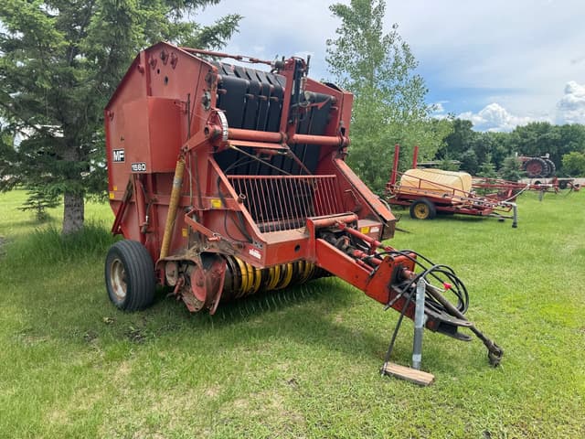 Image of Massey Ferguson 1560 equipment image 1
