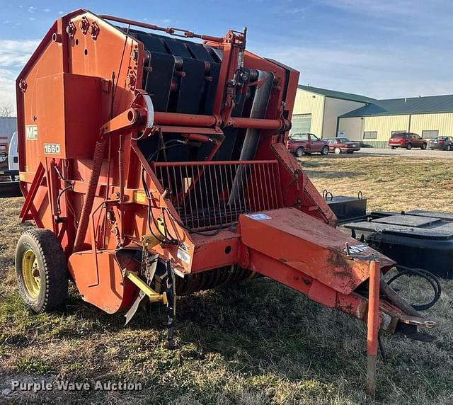 Image of Massey Ferguson 1560 equipment image 2