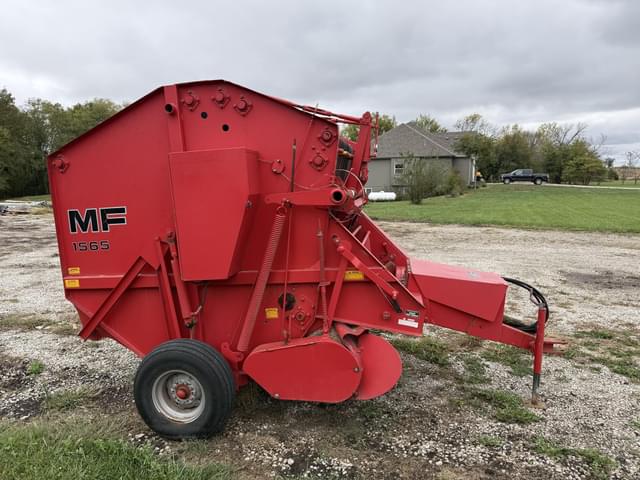 Image of Massey Ferguson 1565 equipment image 3