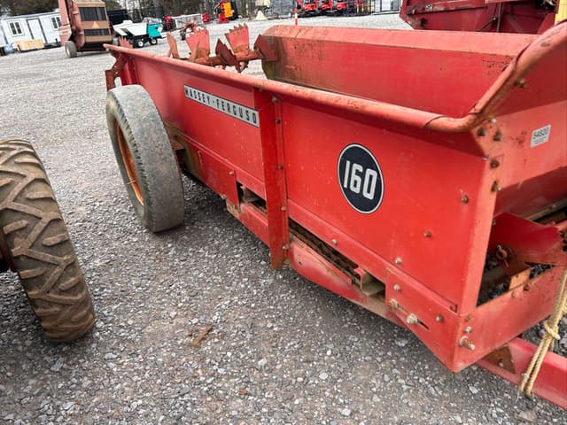 Image of Massey Ferguson 160 equipment image 4