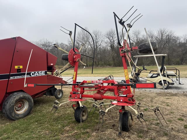 Image of Massey Ferguson TD1635 equipment image 4