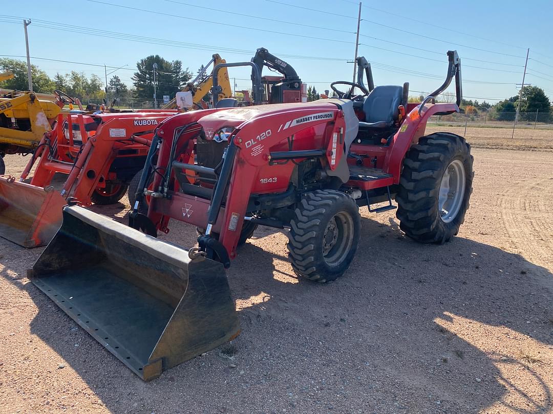 Image of Massey Ferguson 1643 Primary image