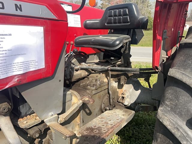 Image of Massey Ferguson 165 equipment image 4