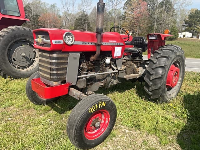 Image of Massey Ferguson 165 equipment image 2