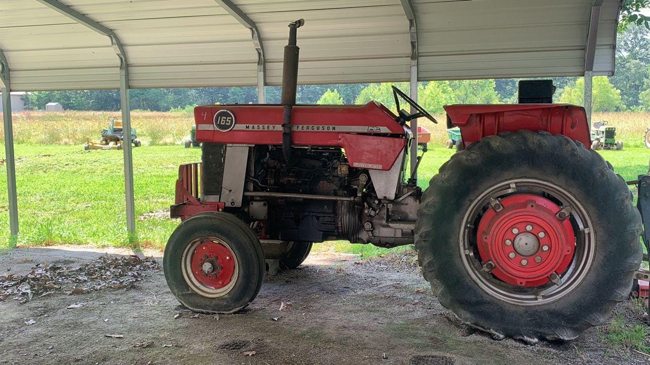 Main image Massey Ferguson 165