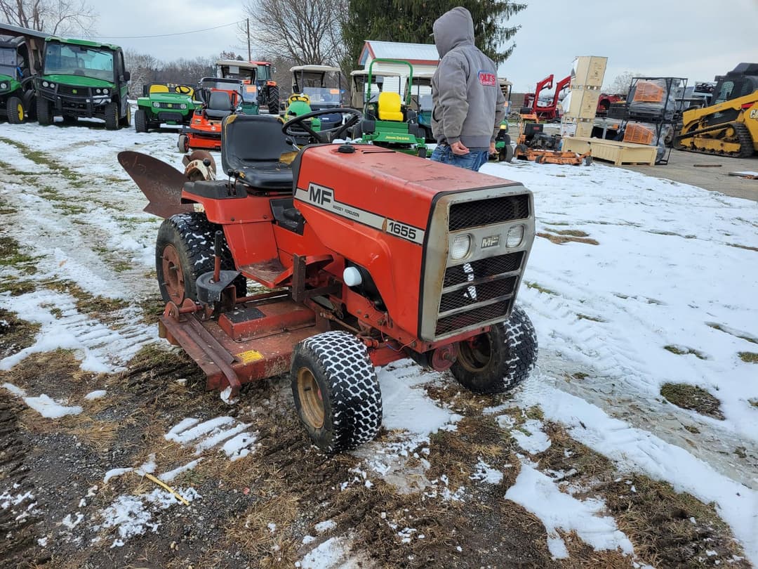 Image of Massey Ferguson 1655 Primary image