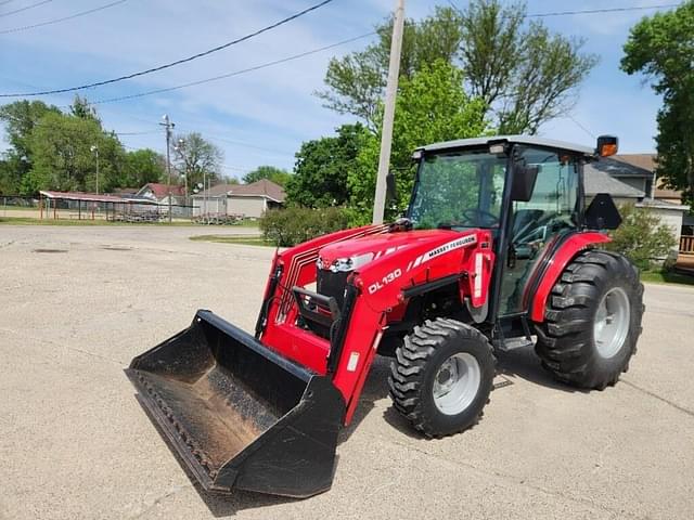 Image of Massey Ferguson 1660 equipment image 1