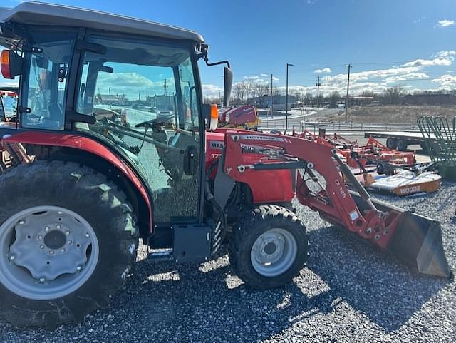 Image of Massey Ferguson 1736 equipment image 3