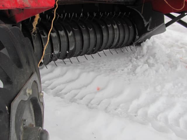 Image of Massey Ferguson 1745 equipment image 2