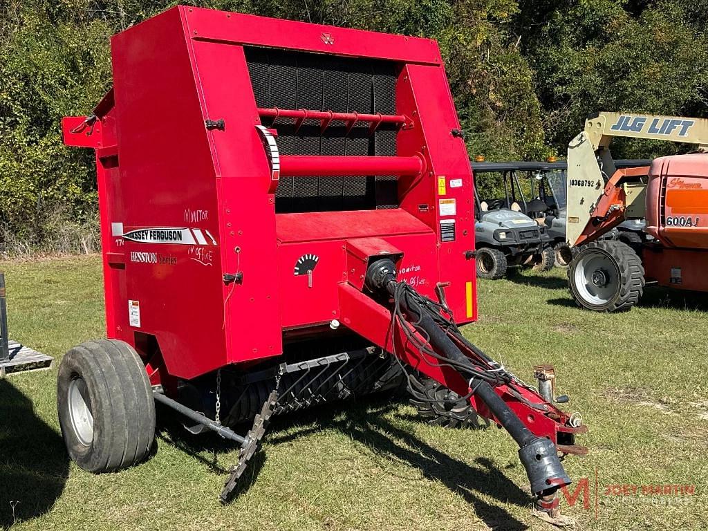 Image of Massey Ferguson 1745 Primary image