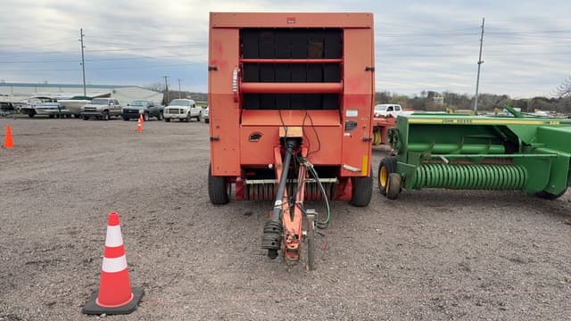 Image of Massey Ferguson 1745 equipment image 1