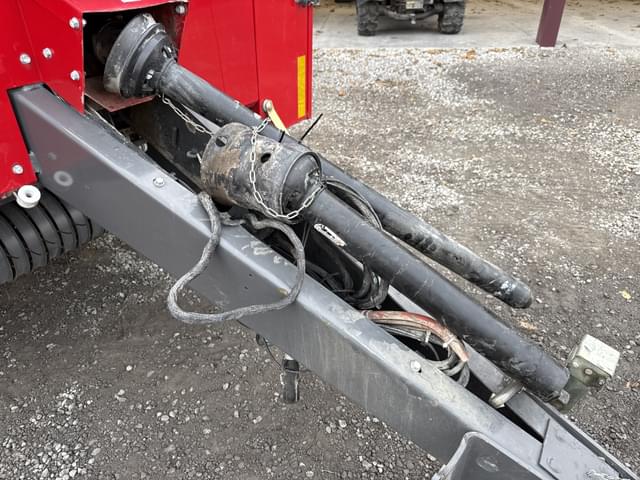 Image of Massey Ferguson 1745 equipment image 3