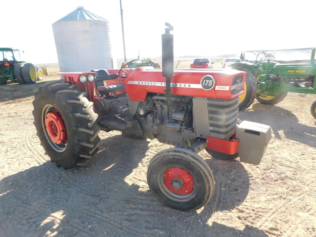 Image of Massey Ferguson 175 Image 1
