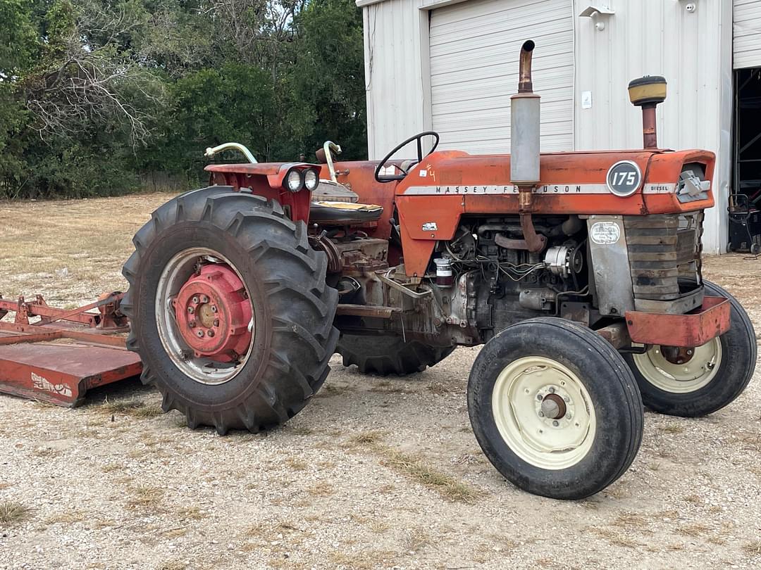 Image of Massey Ferguson 175 Primary image