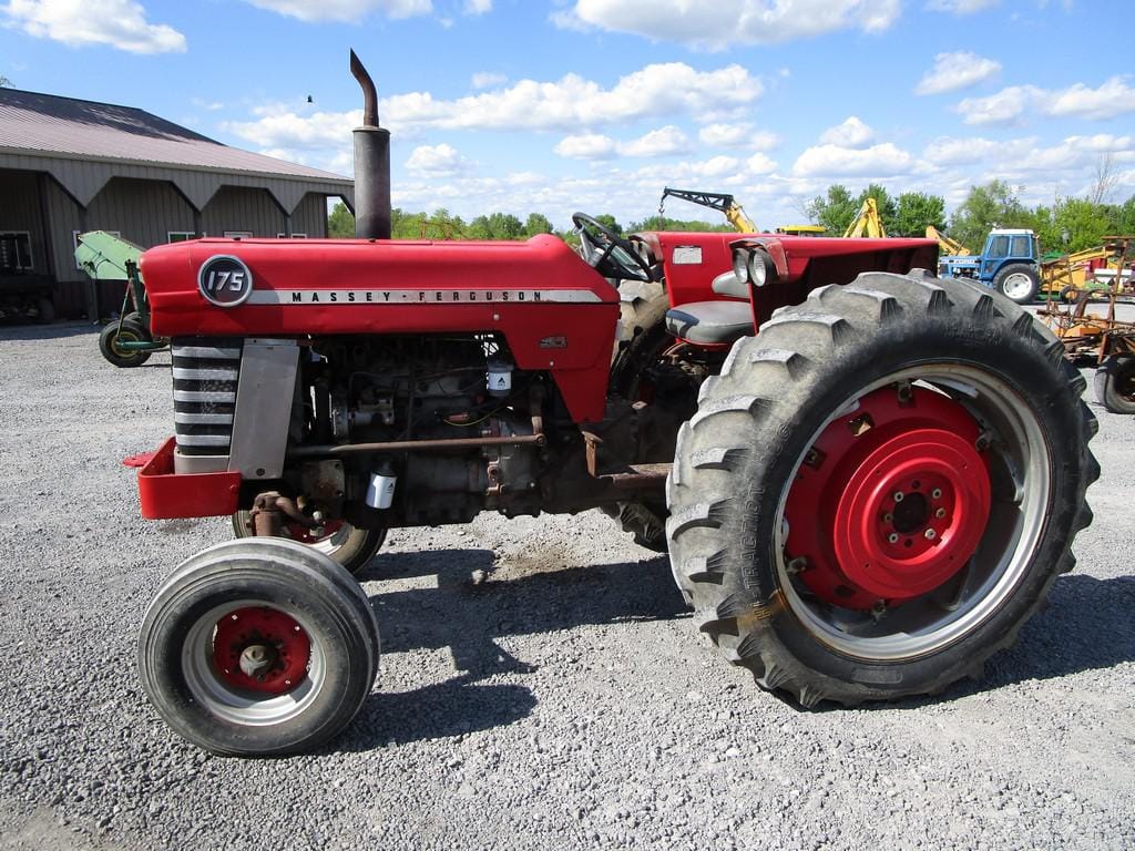 Main image Massey Ferguson 175