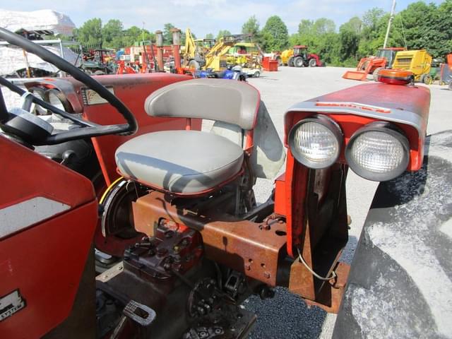 Image of Massey Ferguson 175 equipment image 4