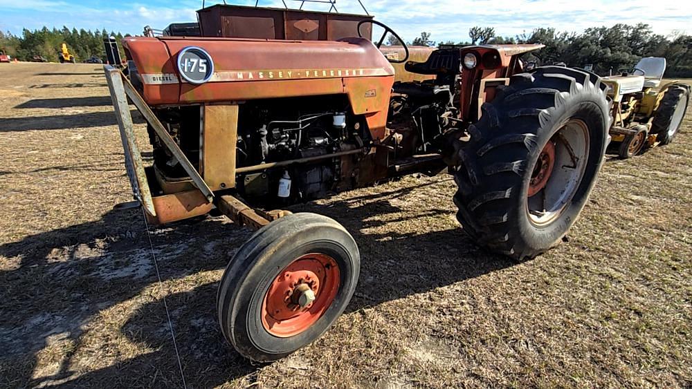 Image of Massey Ferguson 175 Primary image