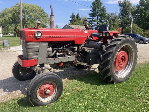 Main image Massey Ferguson 180