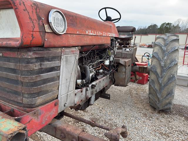 Image of Massey Ferguson 180 equipment image 3