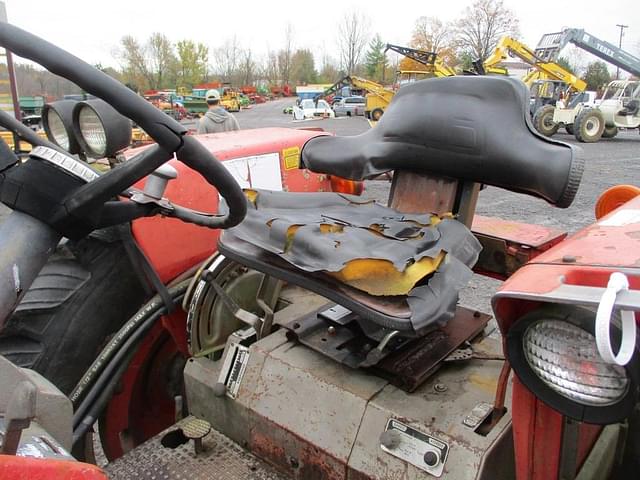 Image of Massey Ferguson 180 equipment image 4