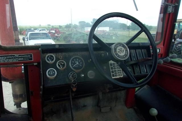 Image of Massey Ferguson 1805 equipment image 4