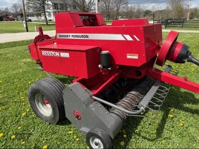 Image of Massey Ferguson 1839 Primary image