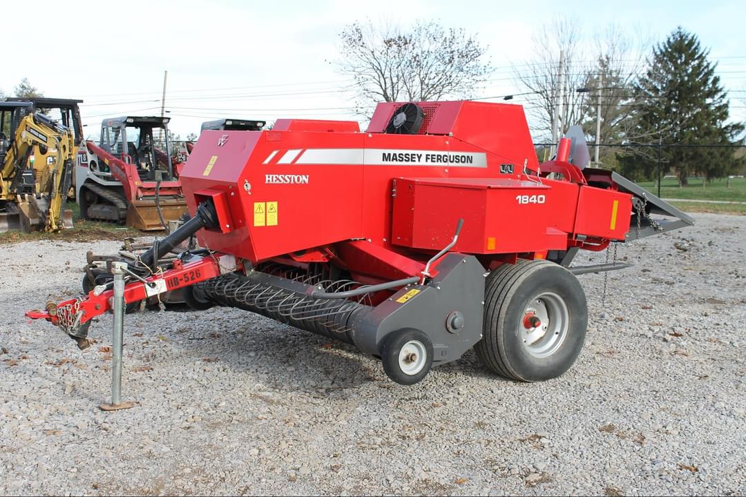 Image of Massey Ferguson 1840 Primary image