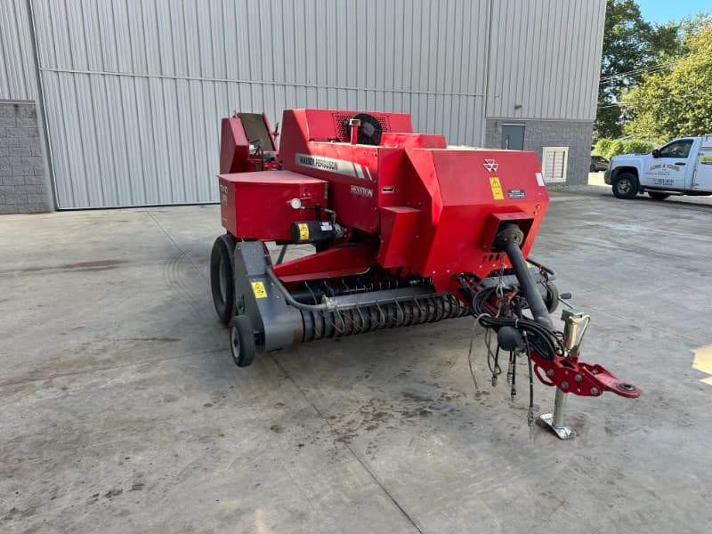 Image of Massey Ferguson 1840 Primary image