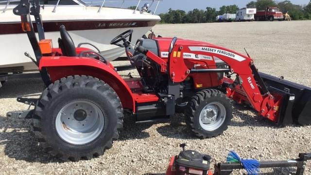 Image of Massey Ferguson 1840E equipment image 4
