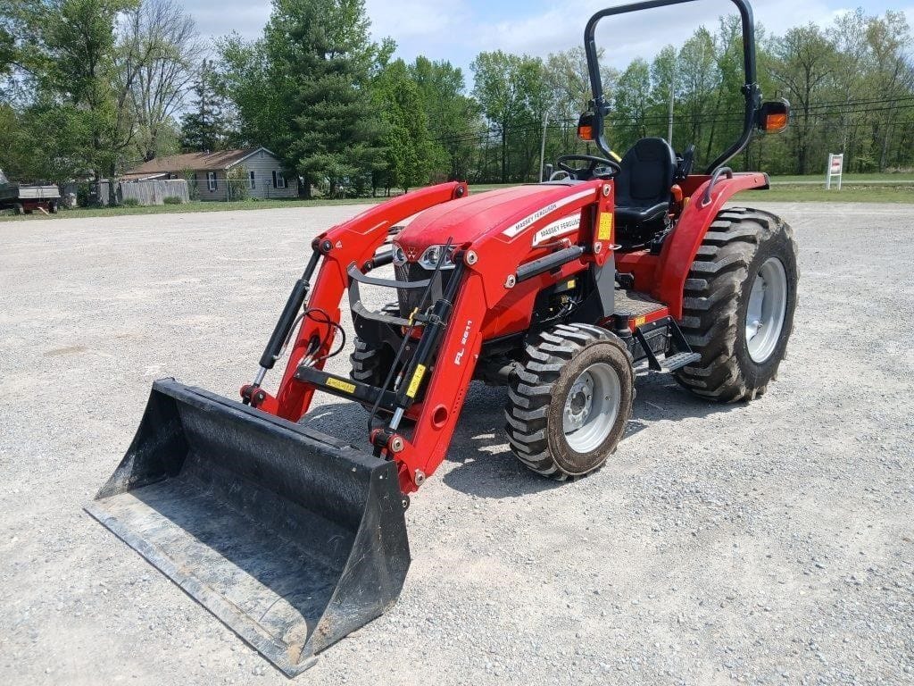 2021 Massey Ferguson 1840M Equipment Image0