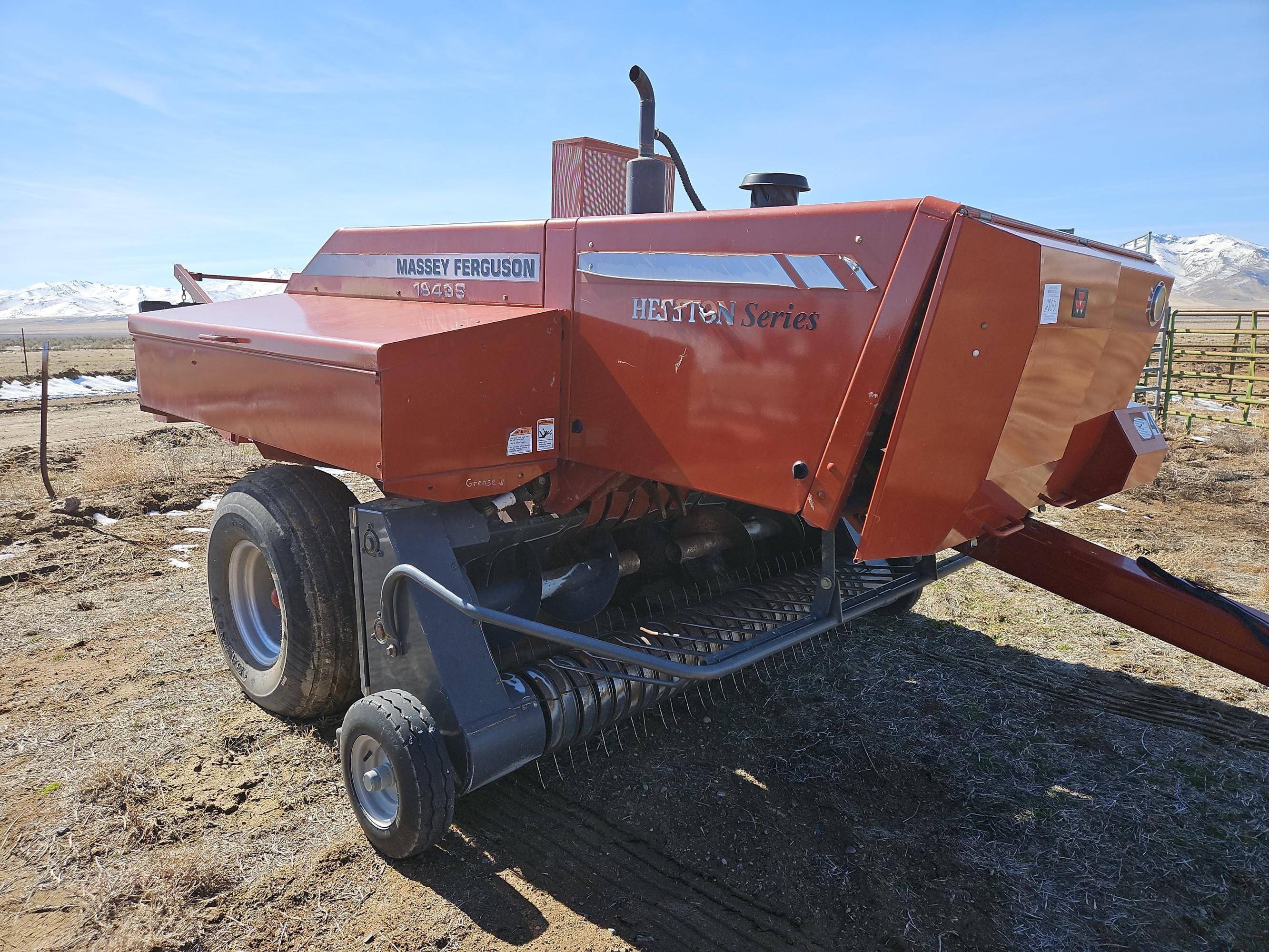 Main image Massey Ferguson 1843S