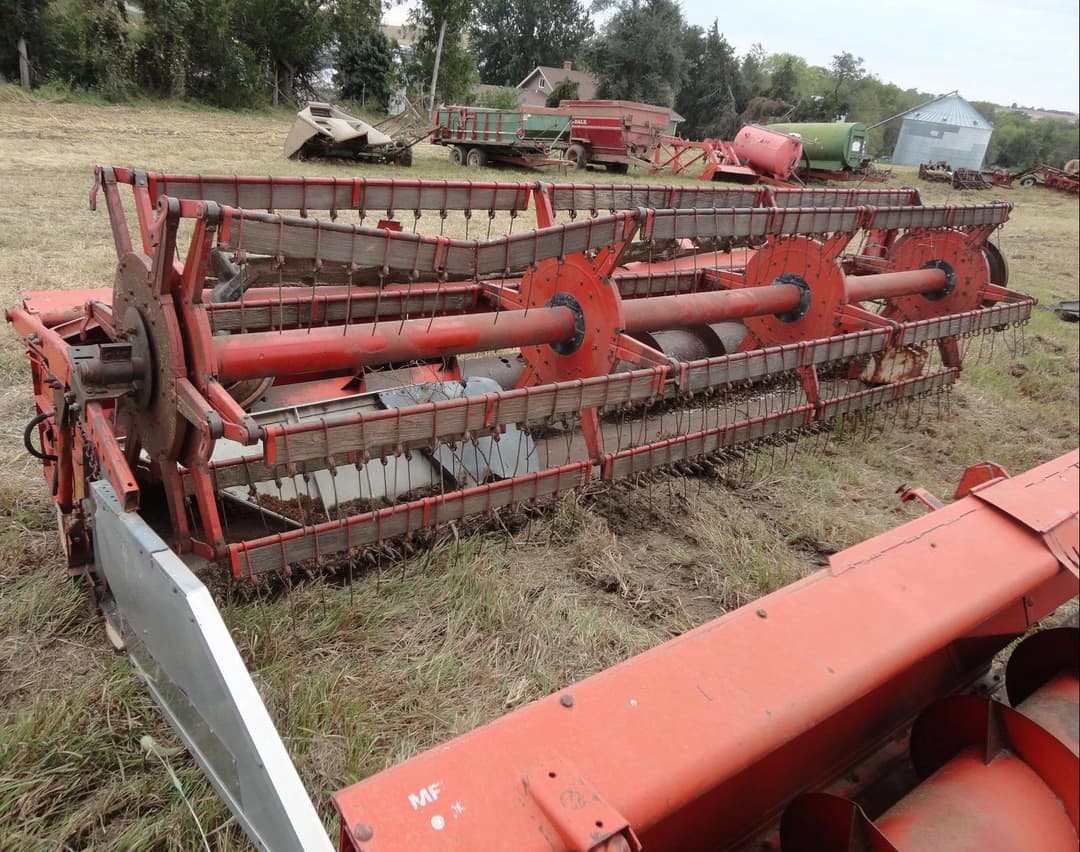 Image of Massey Ferguson 1859 Image 0