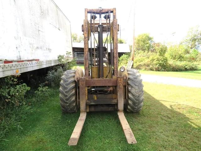 Image of Massey Ferguson 202 equipment image 4