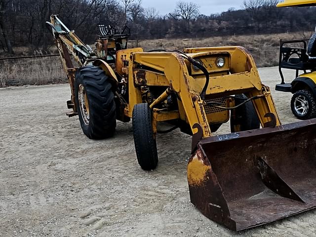 Image of Massey Ferguson 202 equipment image 2